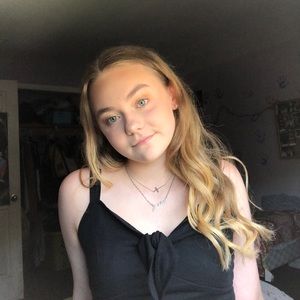 Meet your Posher, Ashley